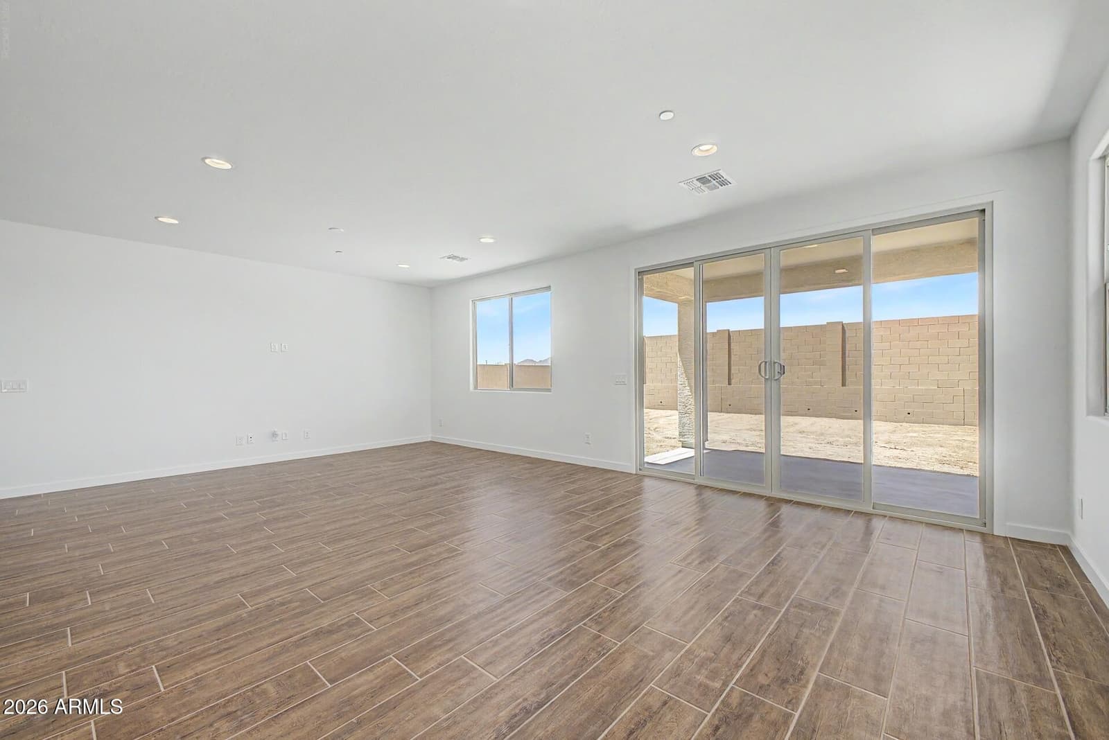 13596 W MAYBERRY Trail, Peoria, AZ 85383 — photo 9 of 33