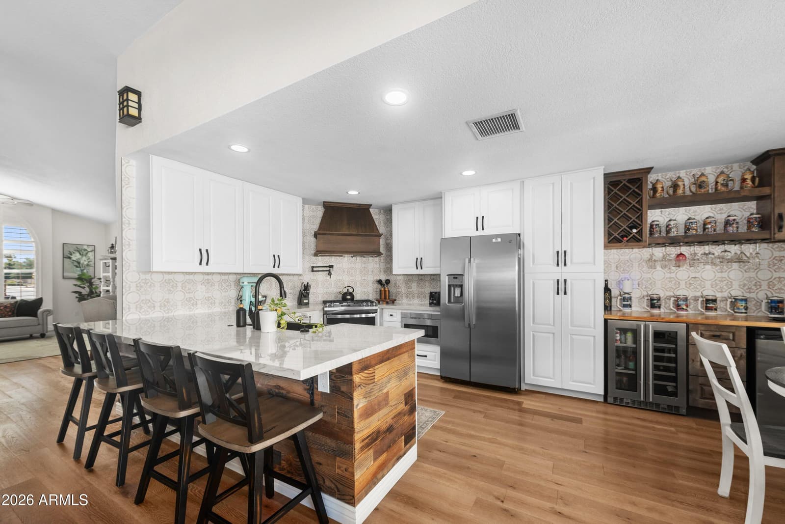 501 N LONGMORE Street, Chandler, AZ 85224 — photo 14 of 61