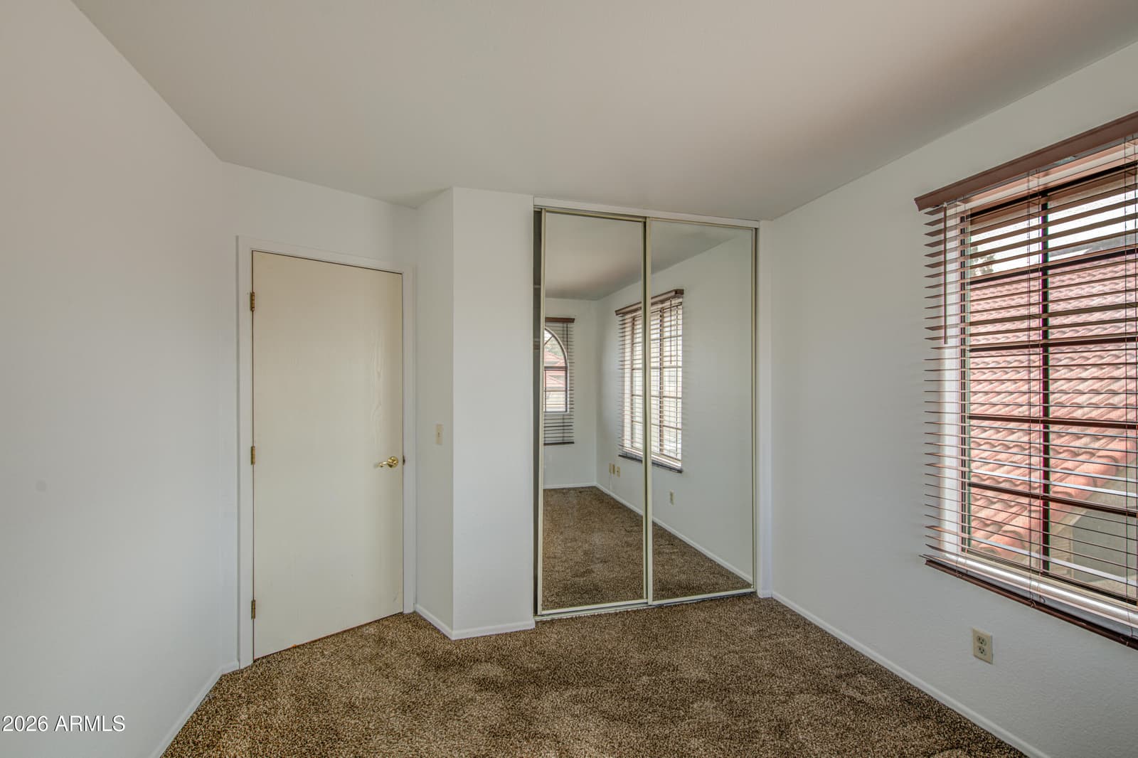 963 E Calle Del Norte, Chandler, AZ 85225 — photo 23 of 30