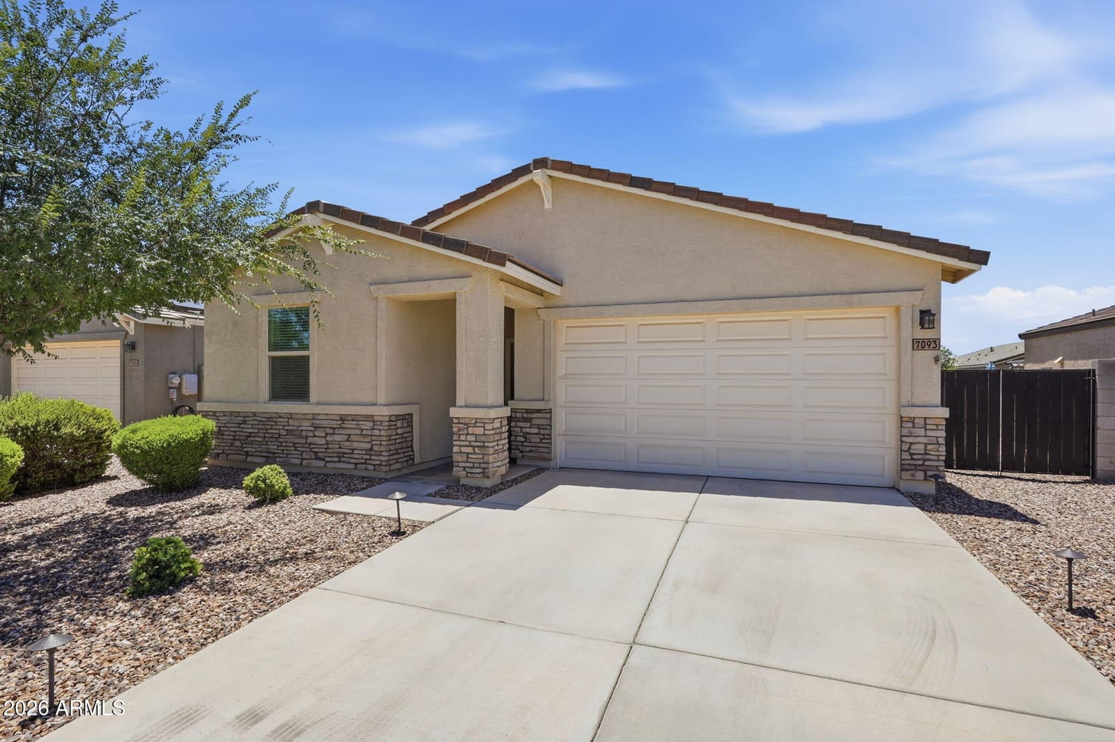 7093 E GAMEBIRD Way, San Tan Valley, AZ 85143 — photo 2 of 23