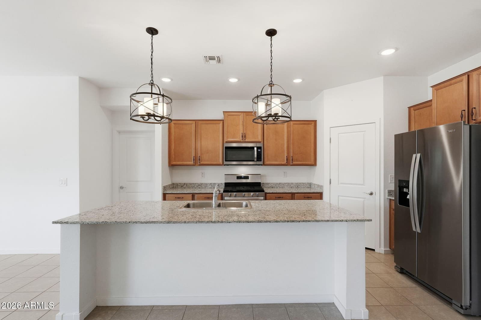 7093 E GAMEBIRD Way, San Tan Valley, AZ 85143 — photo 9 of 23