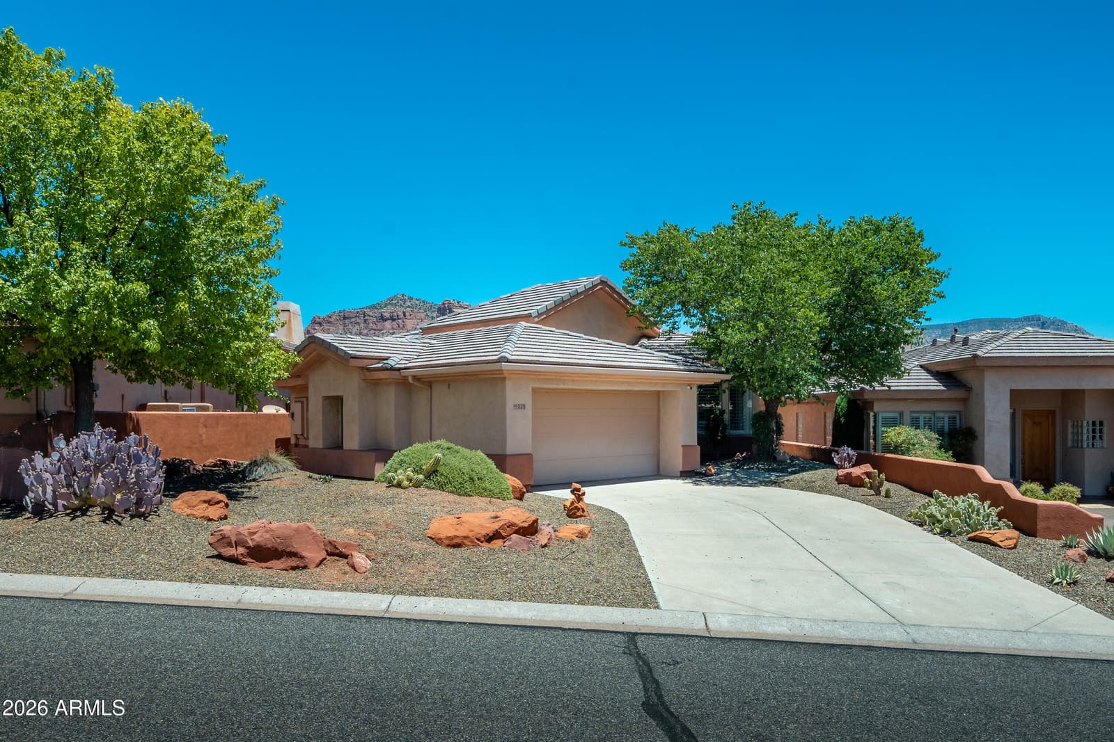 225 E BIGHORN Court, Sedona, AZ 86351 — photo 4 of 47