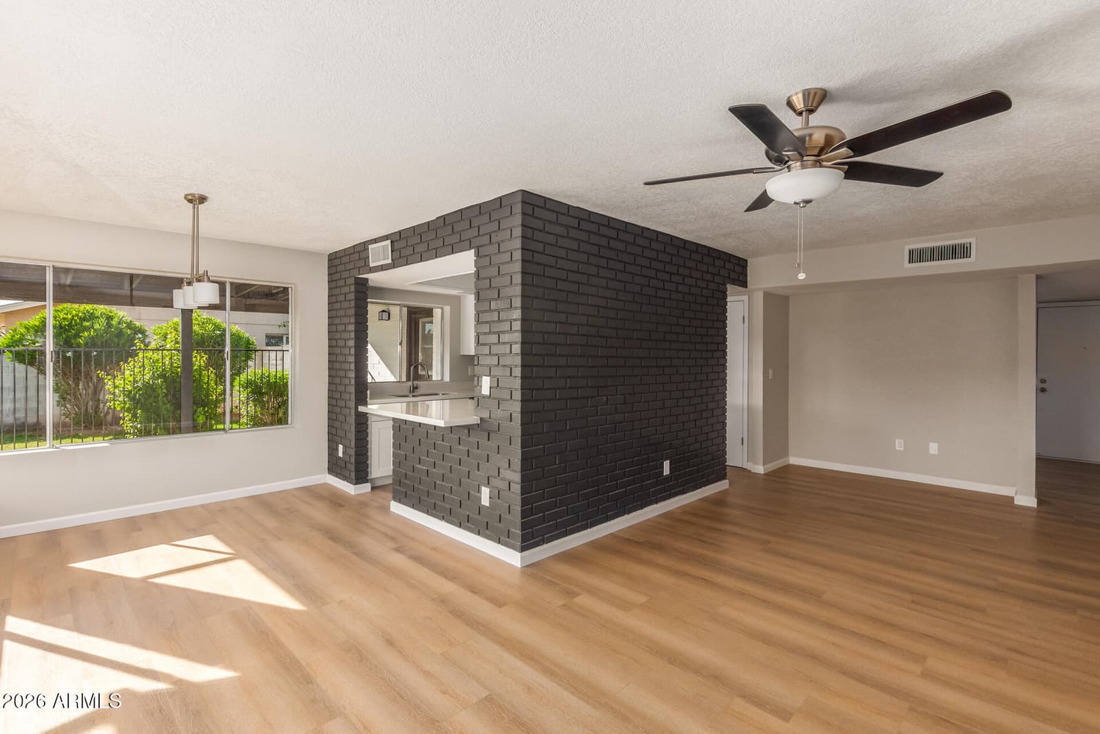 4717 E WILLOW Avenue, Phoenix, AZ 85032 — photo 8 of 24