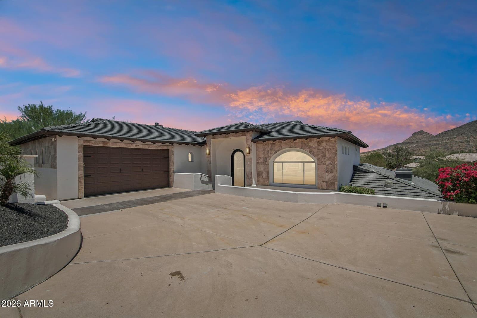 6132 W ALAMEDA Road, Glendale, AZ 85310 — photo 3 of 84