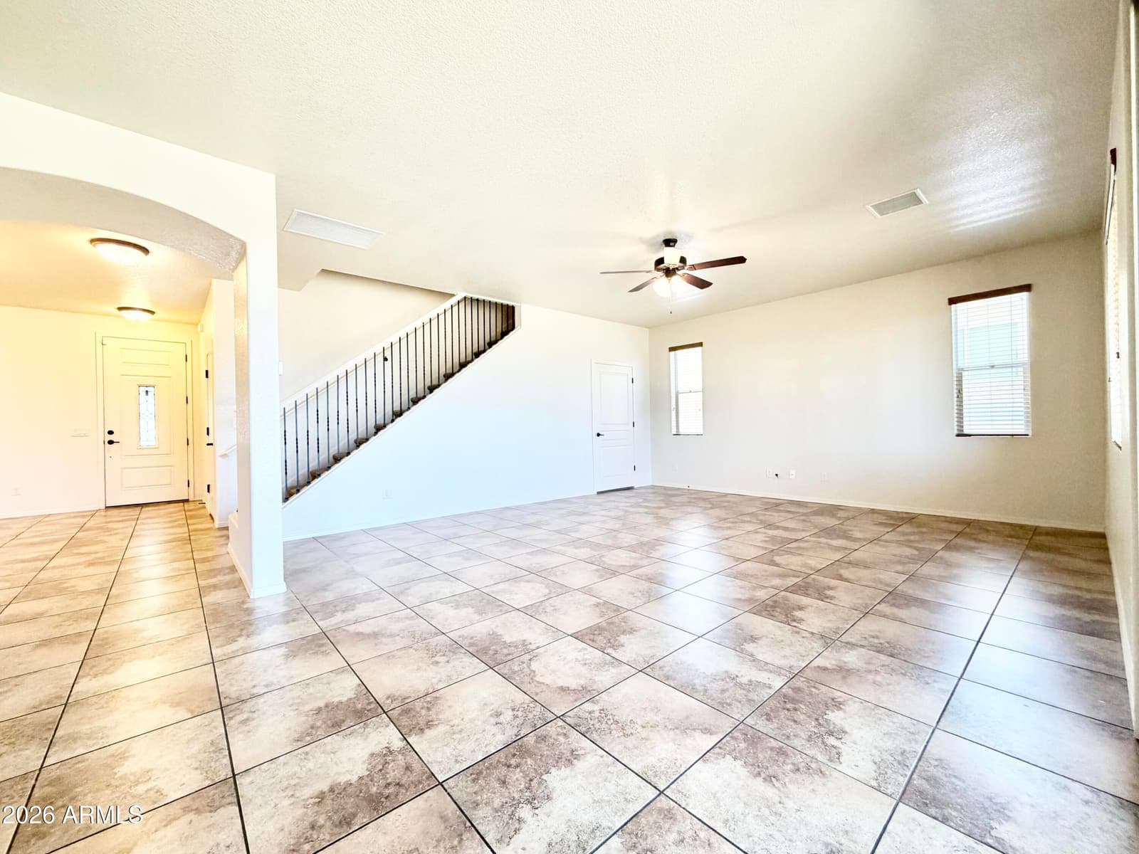269 BAINBRIDGE Drive, Sierra Vista, AZ 85635 — photo 13 of 45