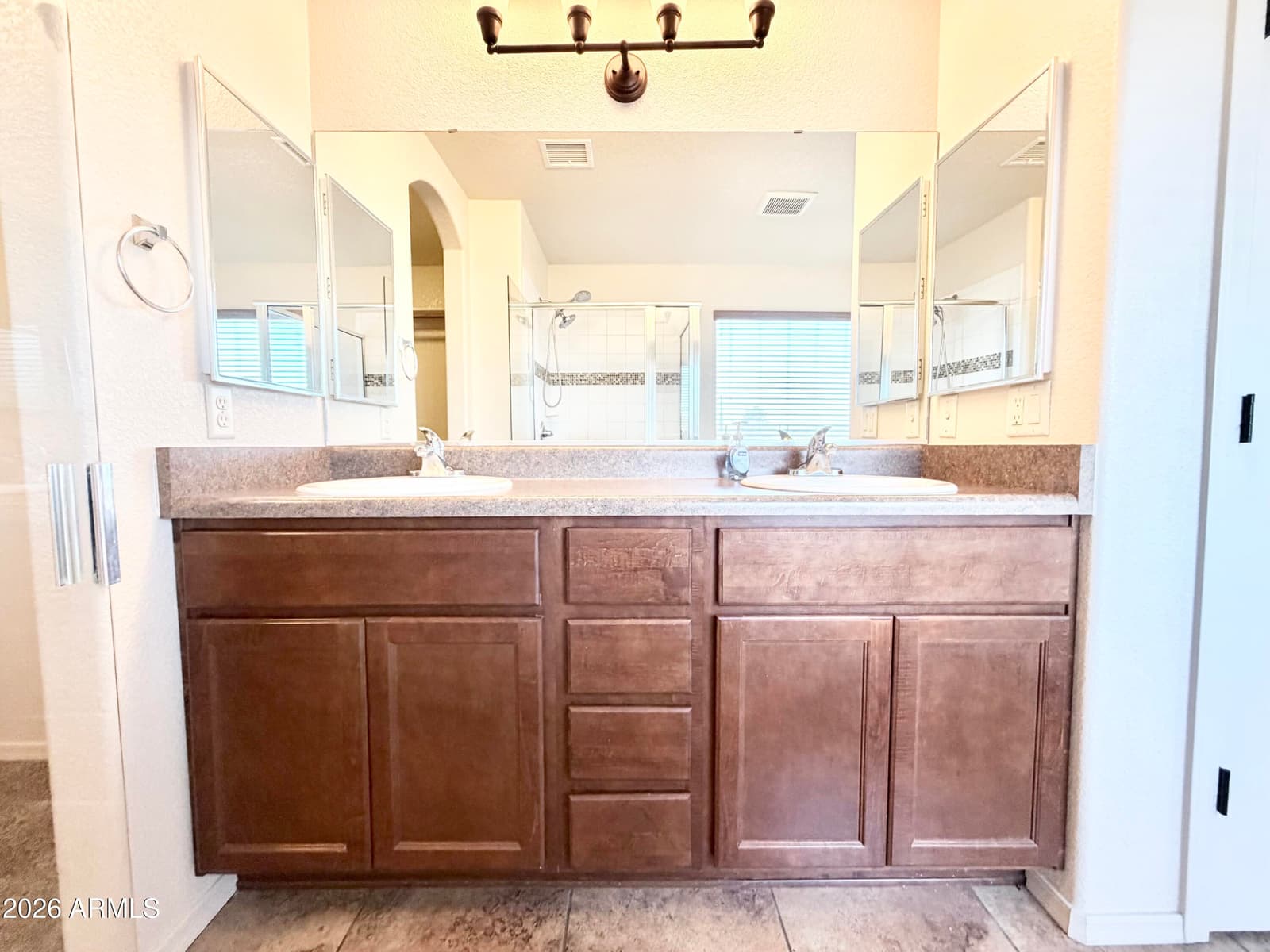 269 BAINBRIDGE Drive, Sierra Vista, AZ 85635 — photo 25 of 45