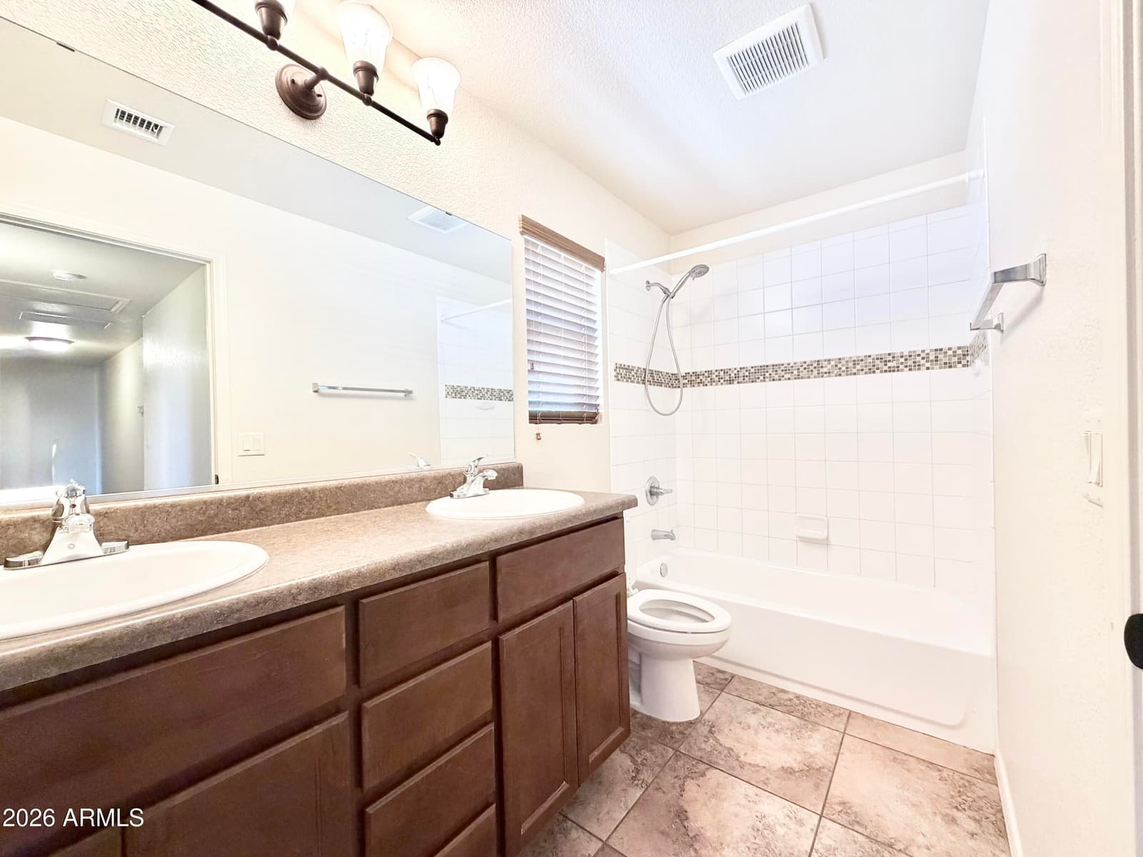 269 BAINBRIDGE Drive, Sierra Vista, AZ 85635 — photo 38 of 45