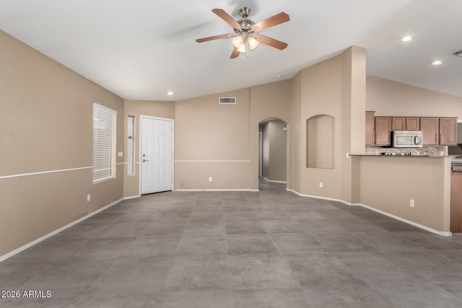 16214 W YOUNG Street, Surprise, AZ 85374 — photo 3 of 38