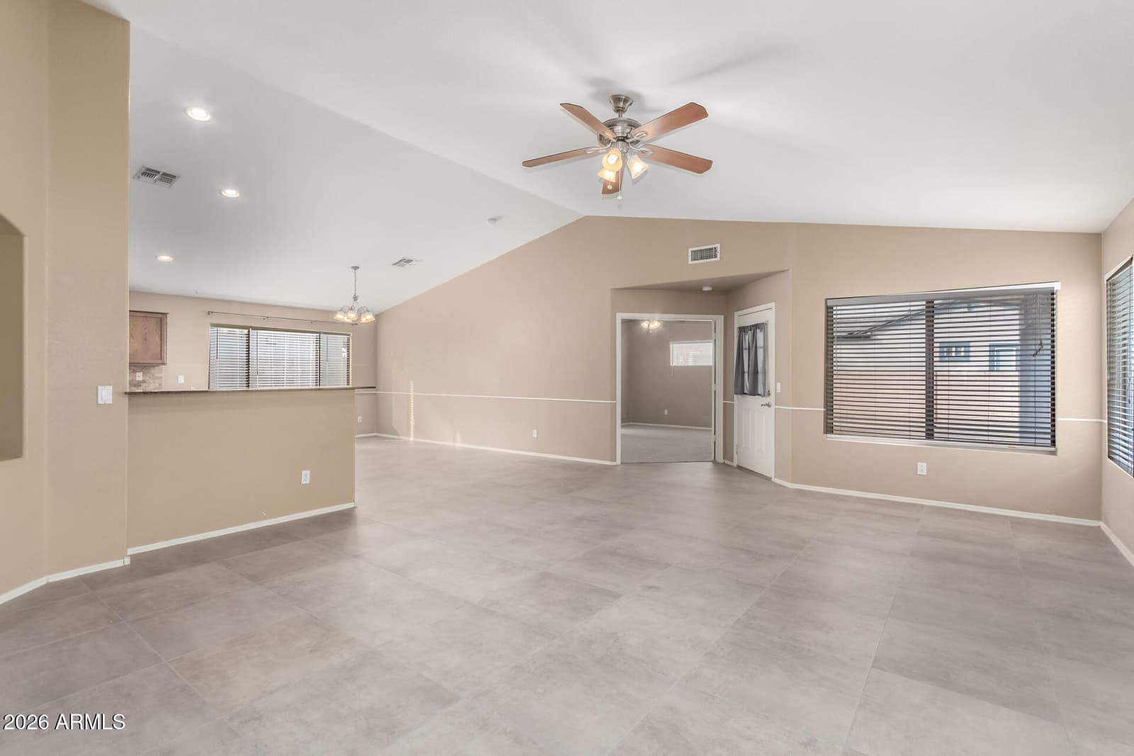 16214 W YOUNG Street, Surprise, AZ 85374 — photo 5 of 38