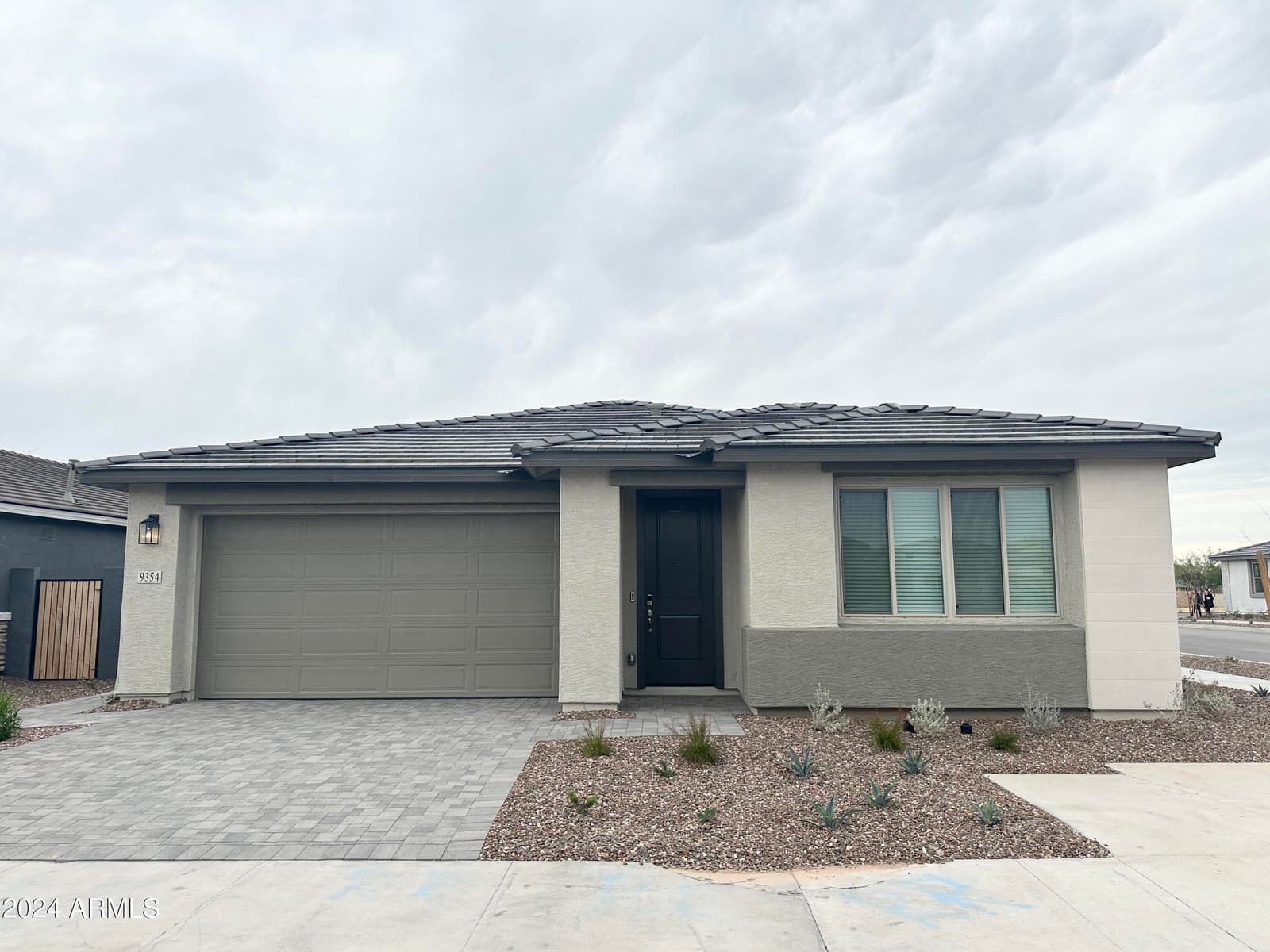 9354 E SPIRAL Avenue, Mesa, AZ 85212 — photo 2 of 32