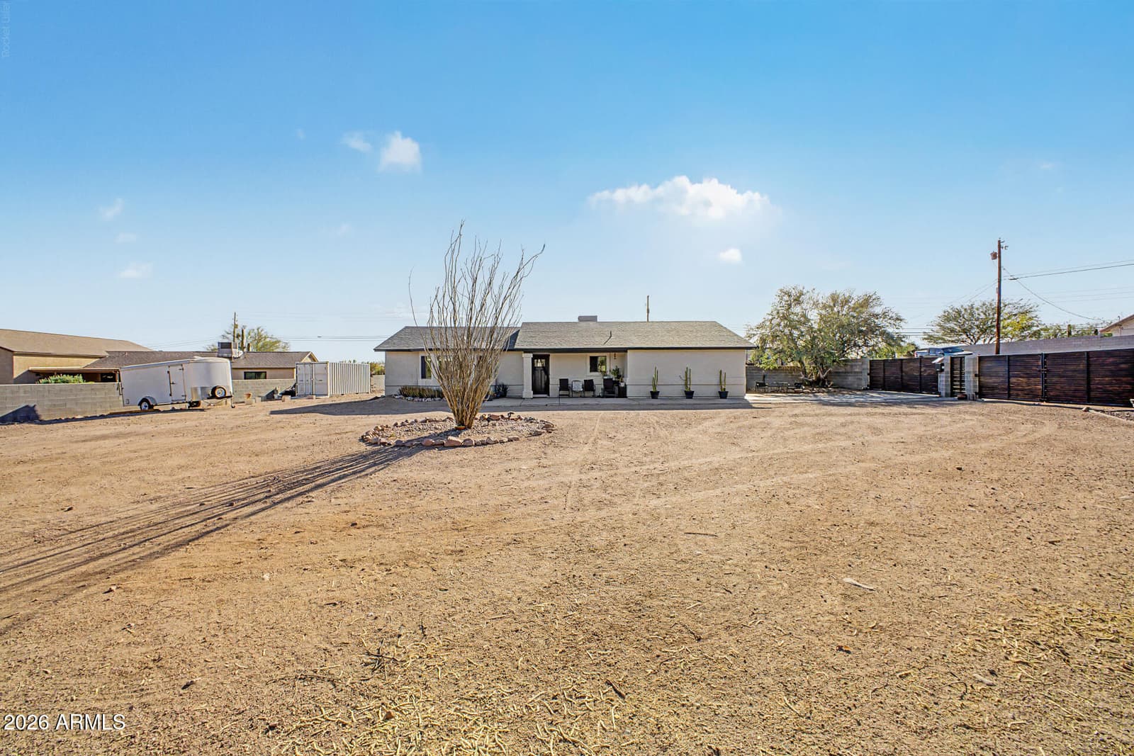 4863 E 18th Avenue, Apache Junction, AZ 85119 — photo 1 of 65