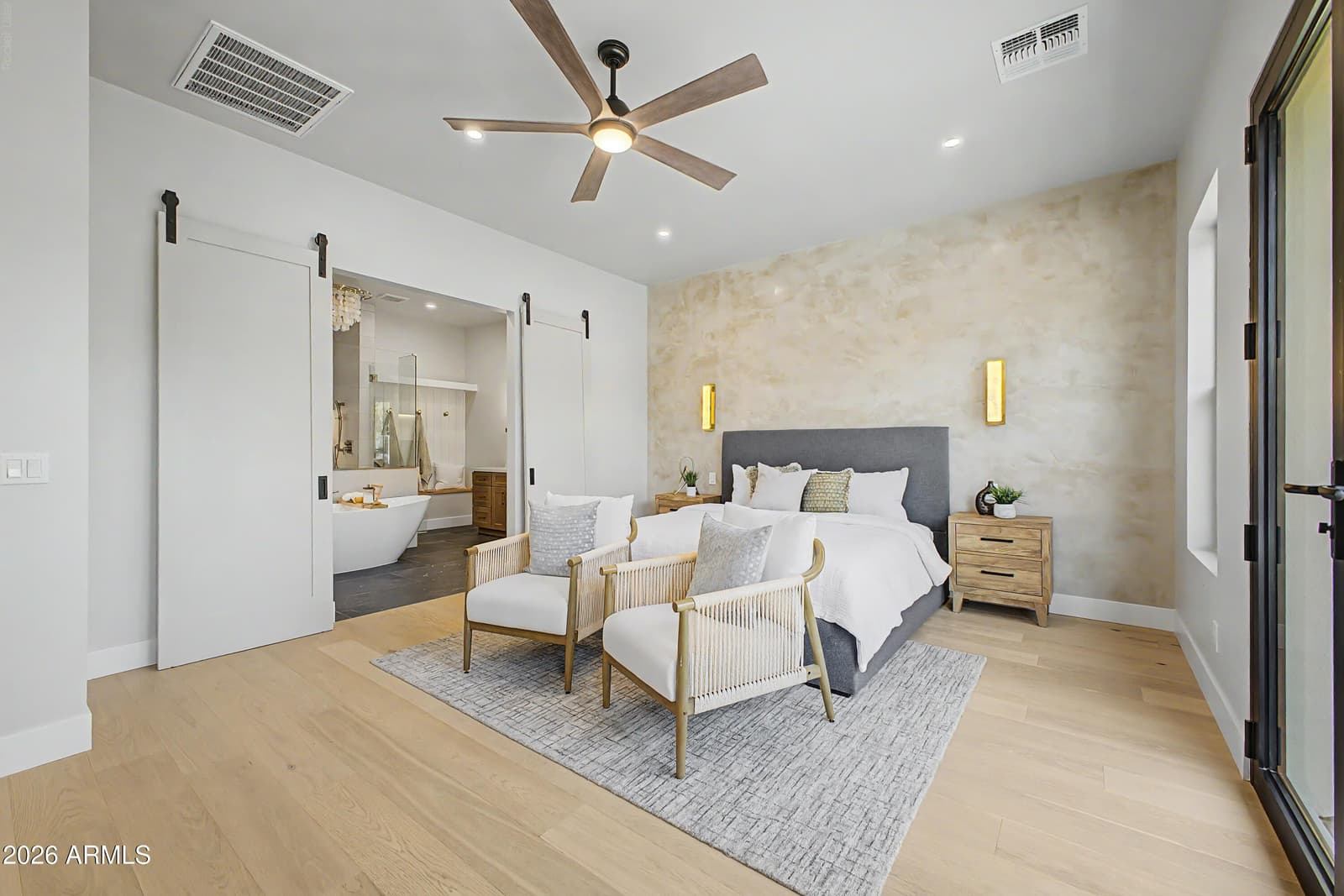 5145 E PINCHOT Avenue, Phoenix, AZ 85018 — photo 13 of 38