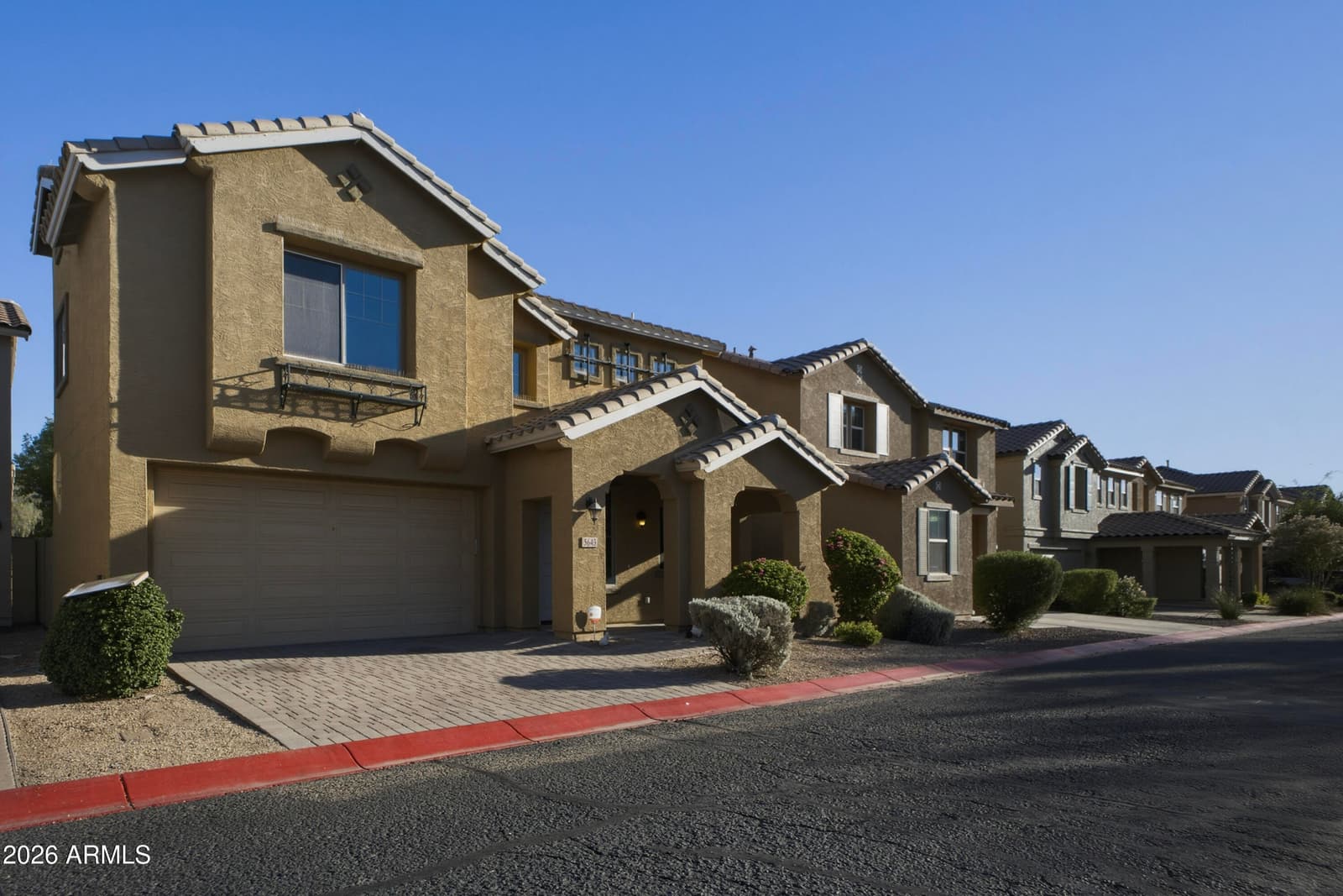 5643 E ALDER Avenue, Mesa, AZ 85206 — photo 2 of 33