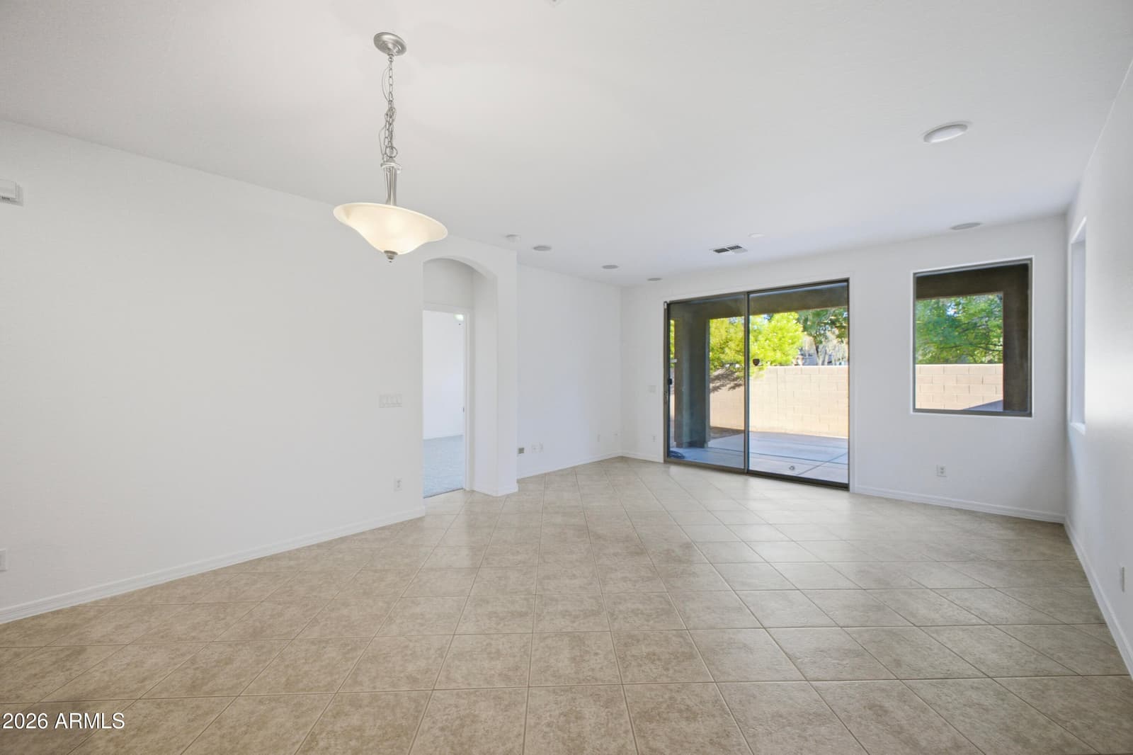 5643 E ALDER Avenue, Mesa, AZ 85206 — photo 9 of 33