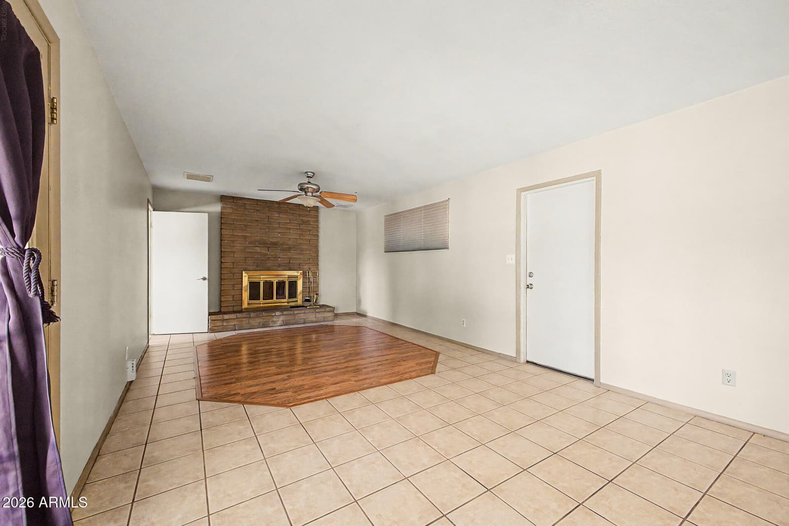 1063 E LOYOLA Drive, Tempe, AZ 85282 — photo 8 of 37