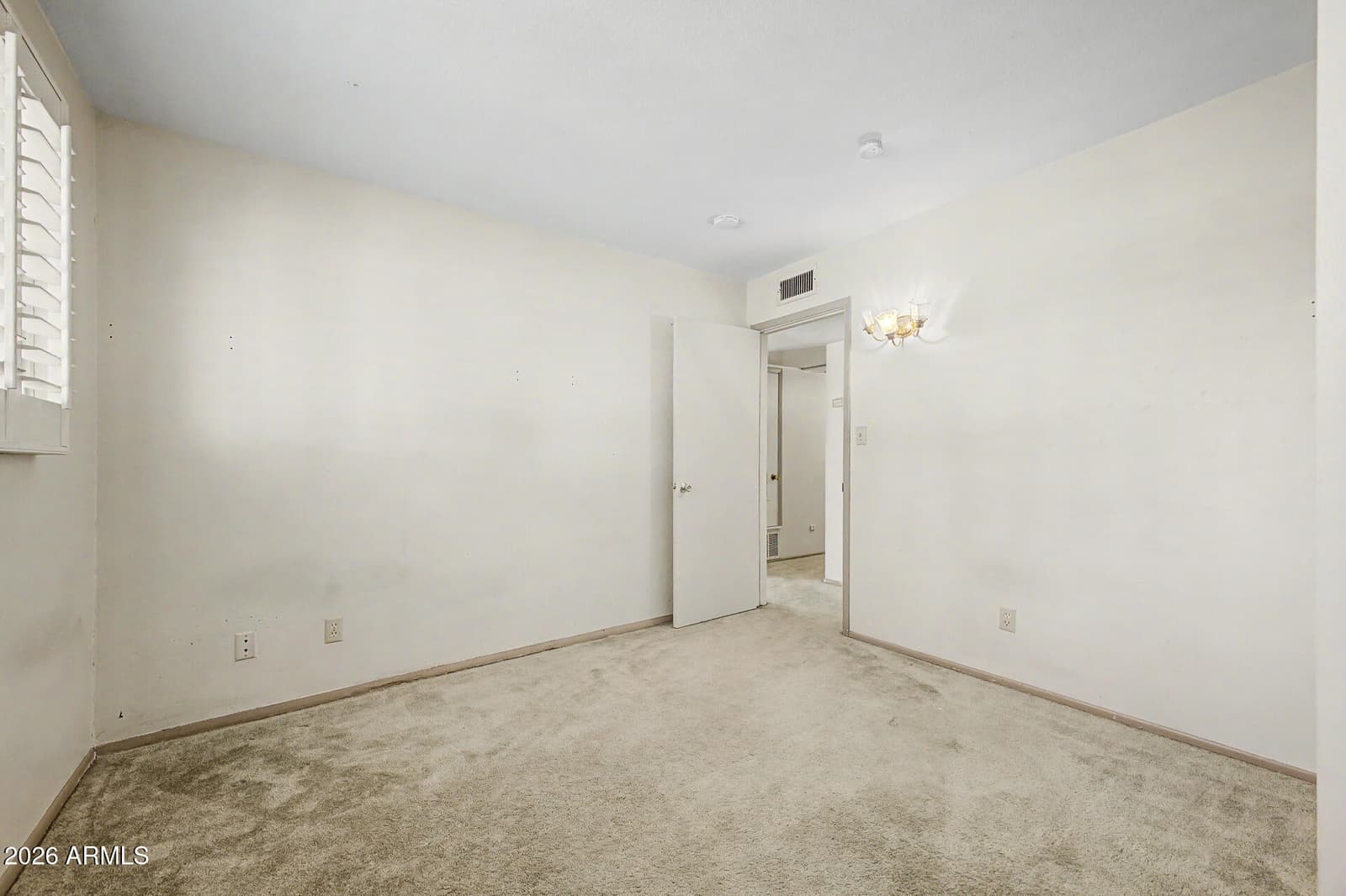 1063 E LOYOLA Drive, Tempe, AZ 85282 — photo 29 of 37