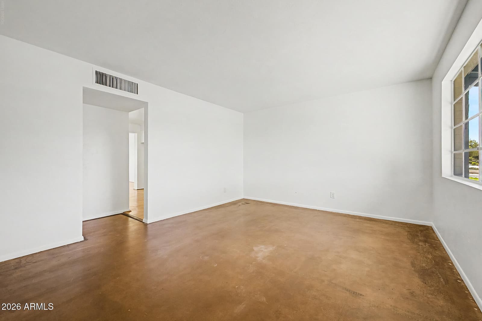 1205 W 5TH Street, Tempe, AZ 85281 — photo 7 of 45