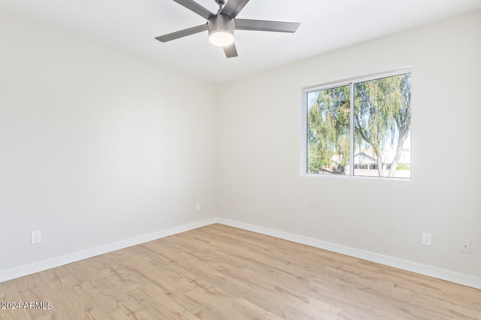 1018 W Kings Avenue, Phoenix, AZ 85023 — photo 26 of 37