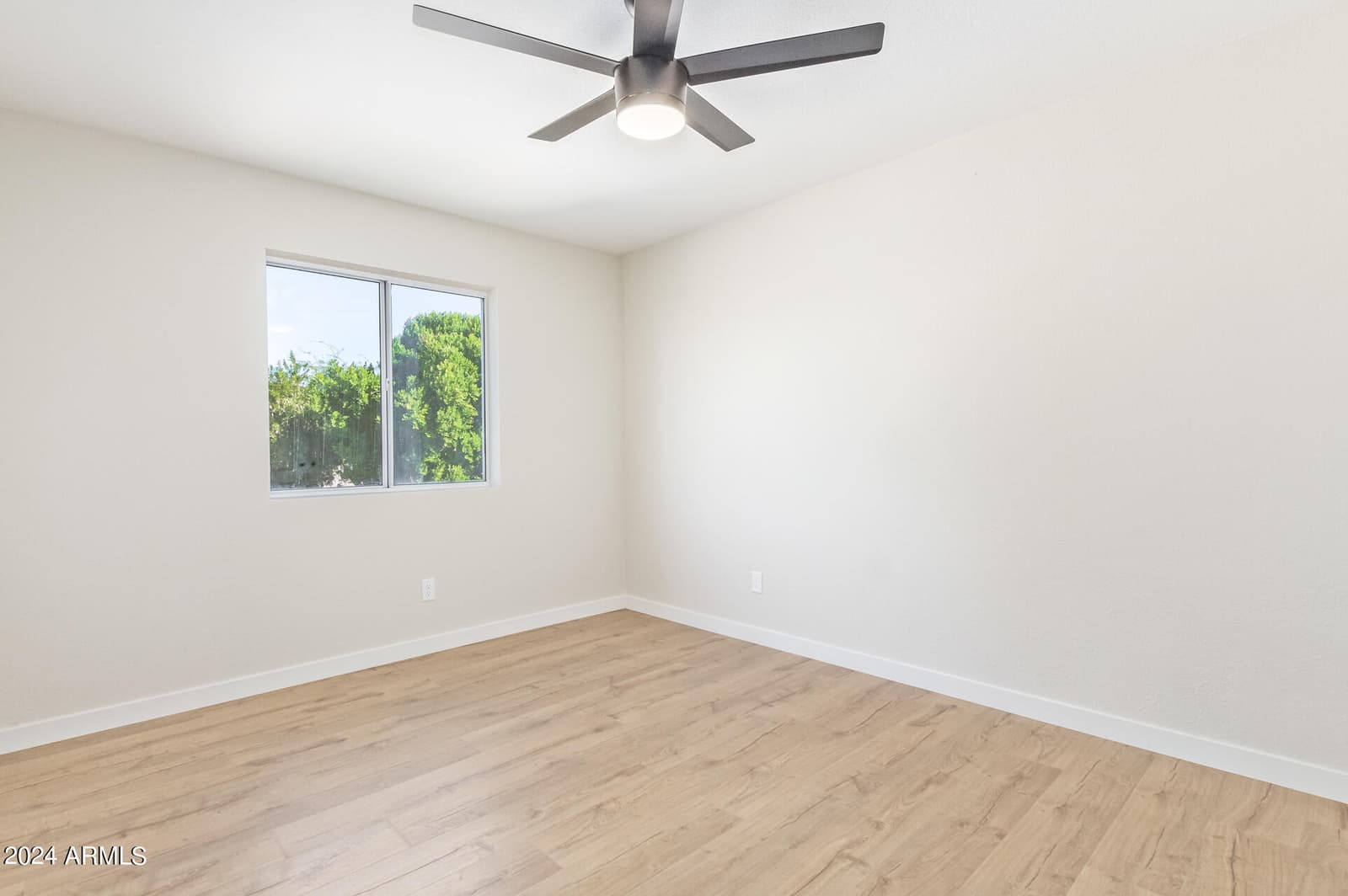 1018 W Kings Avenue, Phoenix, AZ 85023 — photo 28 of 37