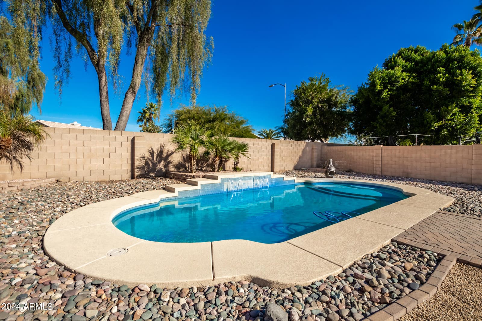 1018 W Kings Avenue, Phoenix, AZ 85023 — photo 35 of 37