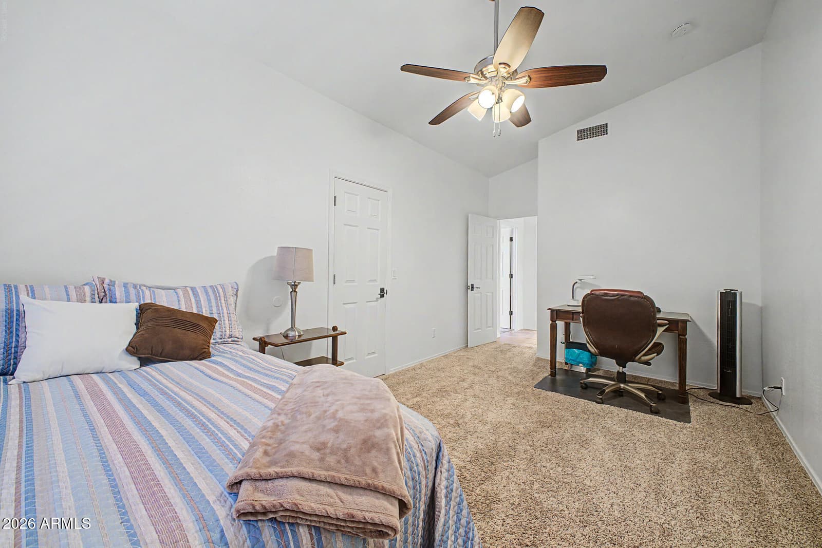 1934 E EVERETT Drive, Phoenix, AZ 85022 — photo 26 of 39