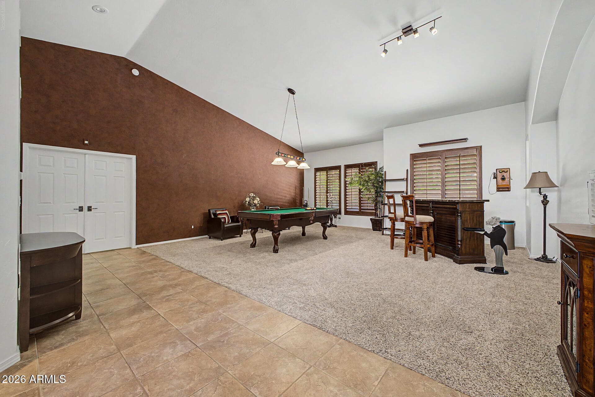 1934 E EVERETT Drive, Phoenix, AZ 85022 — photo 6 of 39