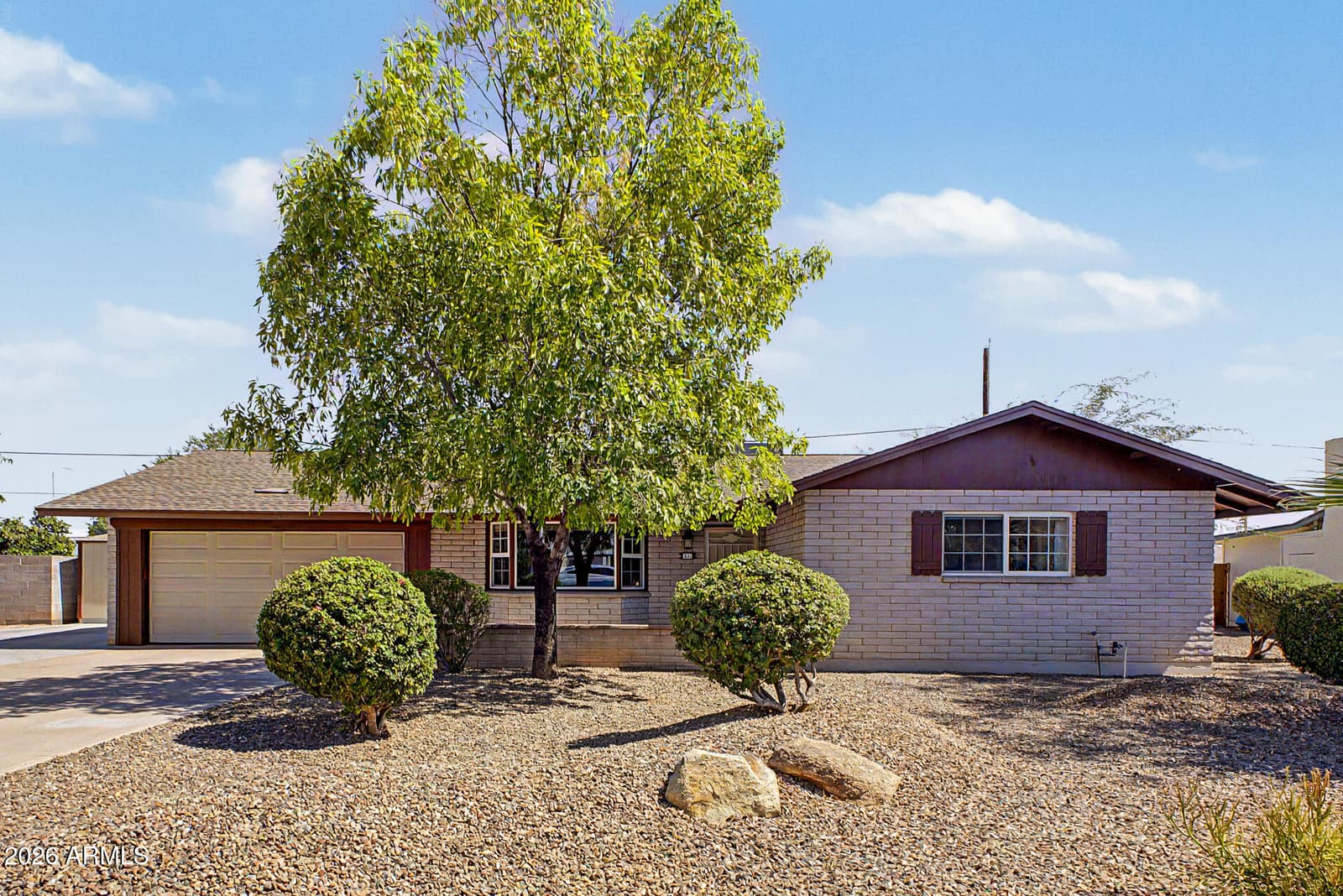 914 E 9TH Street, Mesa, AZ 85203 — photo 1 of 26