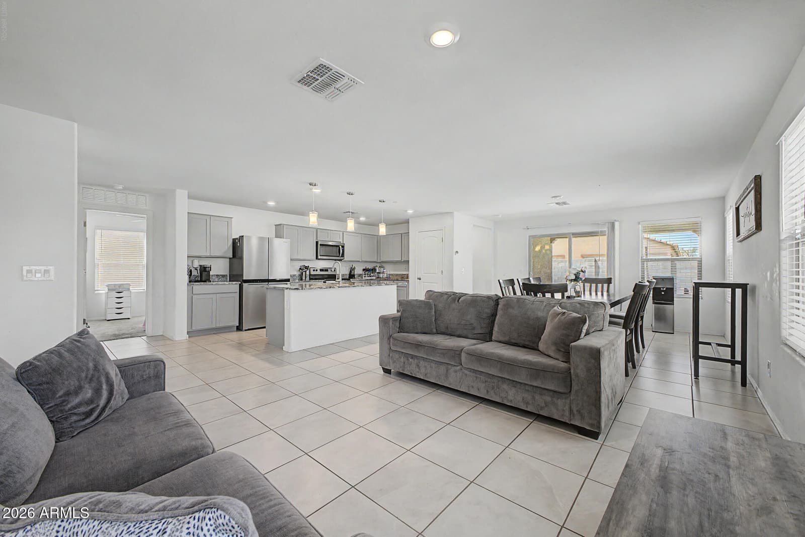 714 E MOUNTAIN VIEW Drive, Avondale, AZ 85323 — photo 10 of 31