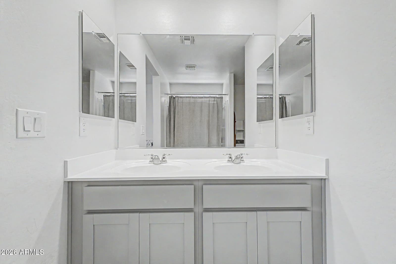 714 E MOUNTAIN VIEW Drive, Avondale, AZ 85323 — photo 19 of 31