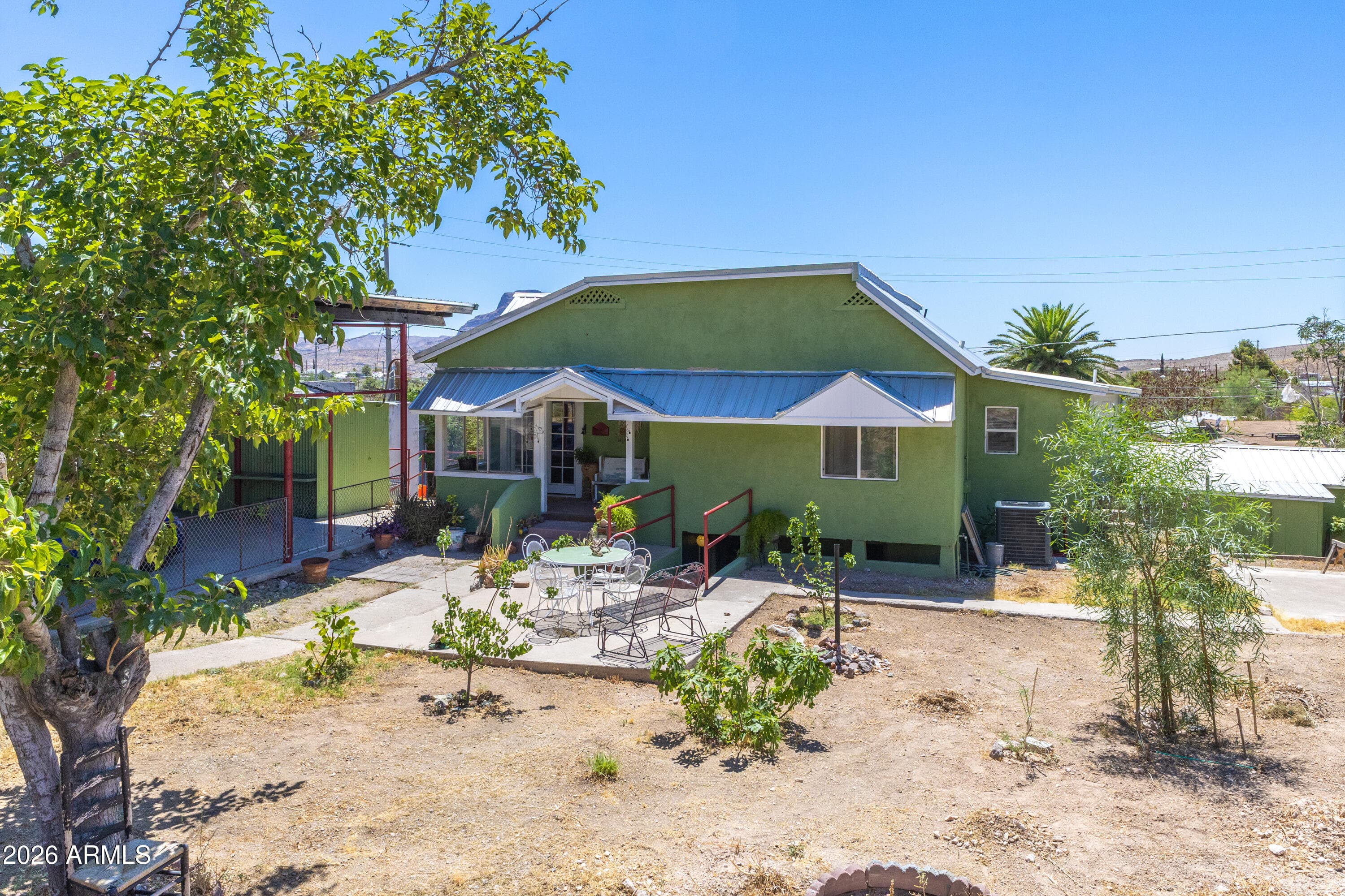 37 N KELLNER Avenue, Superior, AZ 85173 — photo 1 of 43
