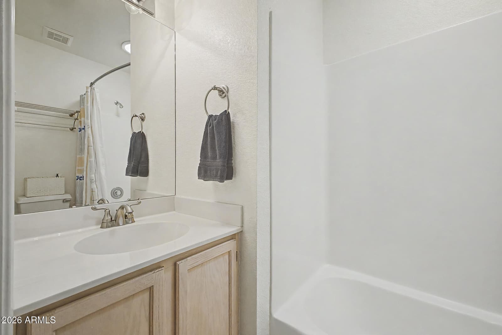 6310 S CYPRESS POINT Drive, Chandler, AZ 85249 — photo 20 of 52