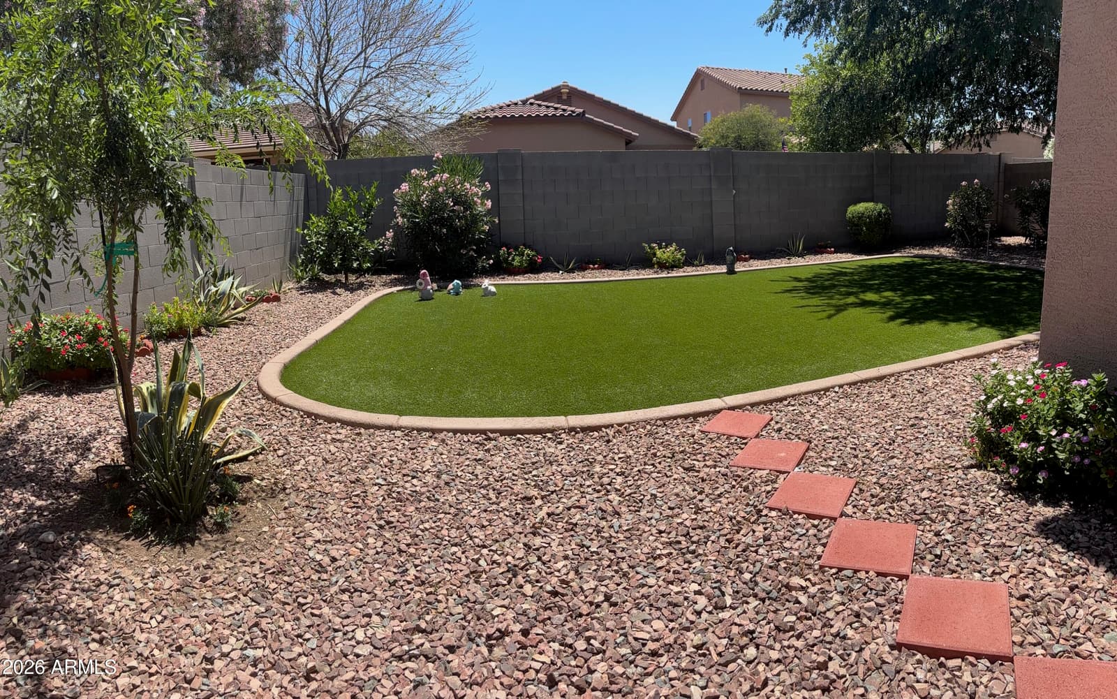901 W WITT Avenue, San Tan Valley, AZ 85140 — photo 12 of 33