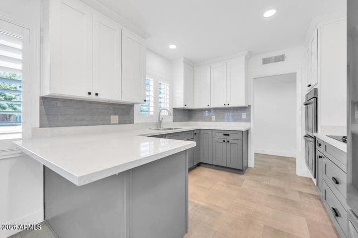 1107 E MARLETTE Avenue, Phoenix, AZ 85014 — photo 7 of 25