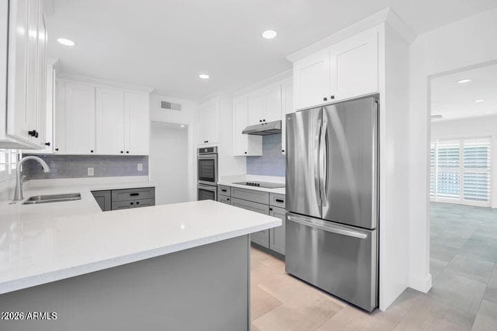 1107 E MARLETTE Avenue, Phoenix, AZ 85014 — photo 4 of 25