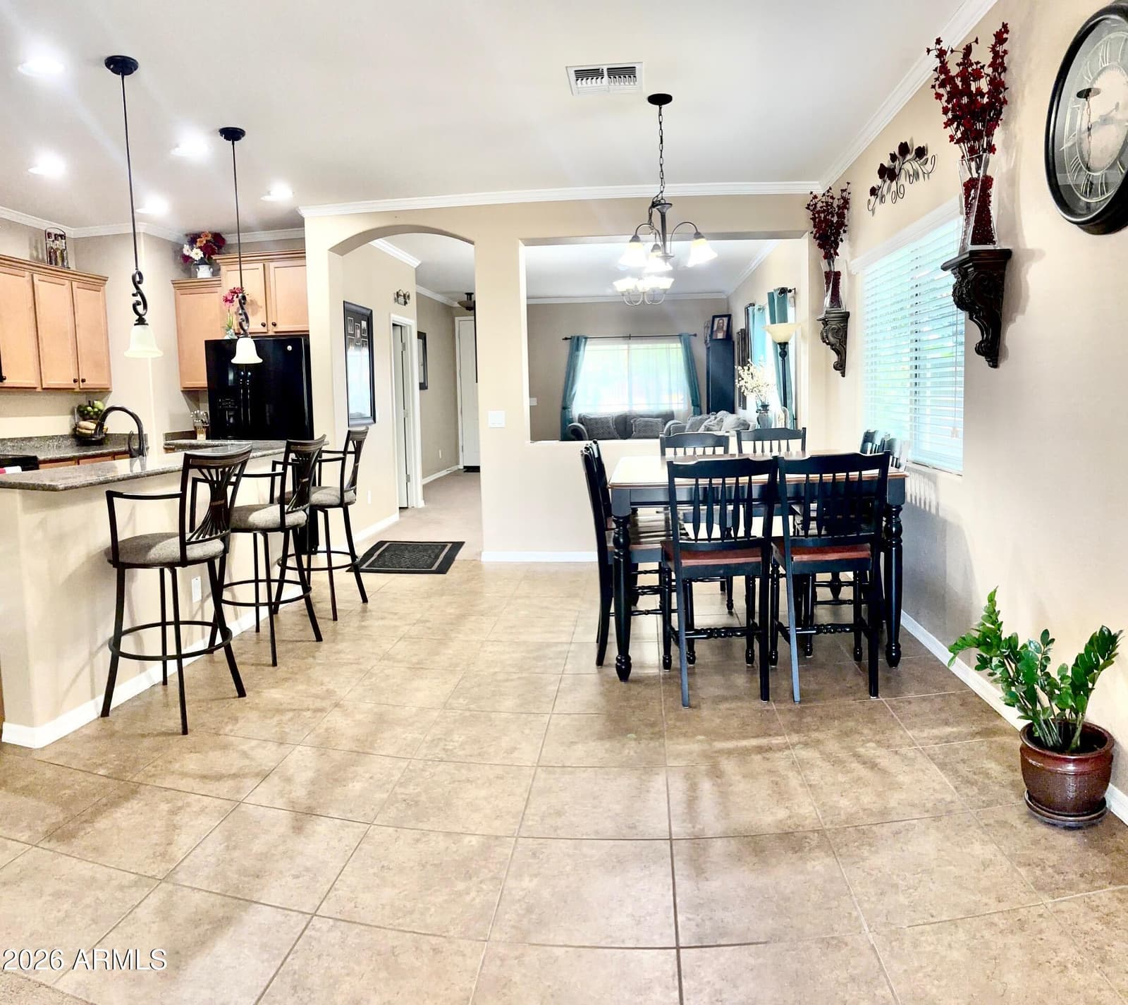 901 W WITT Avenue, San Tan Valley, AZ 85140 — photo 4 of 33