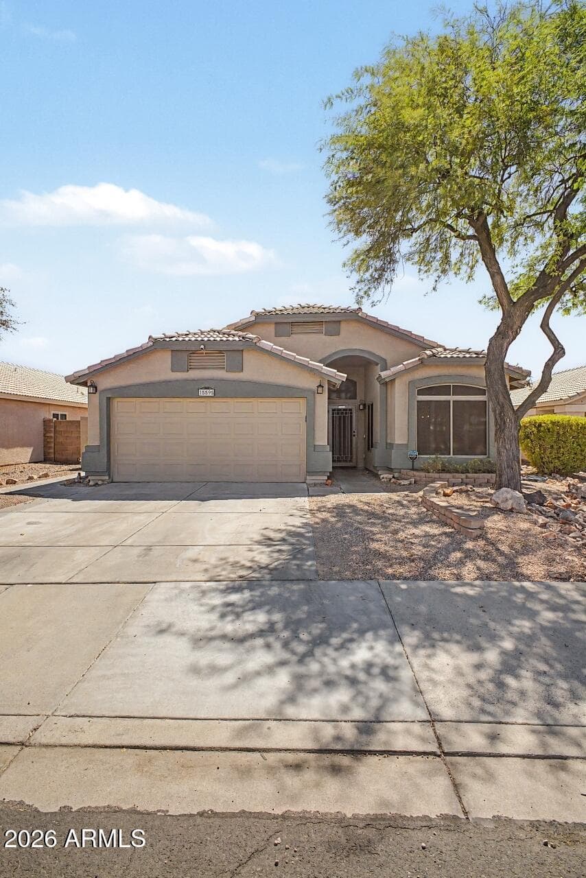 15595 N Lasso Drive, Surprise, AZ 85374 — photo 4 of 41