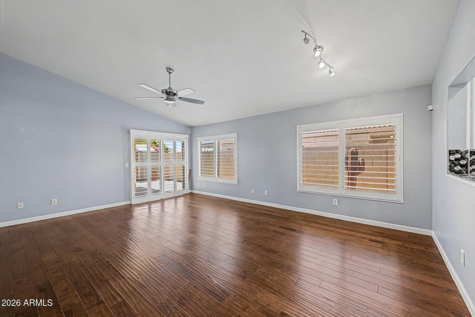 15595 N Lasso Drive, Surprise, AZ 85374 — photo 6 of 41