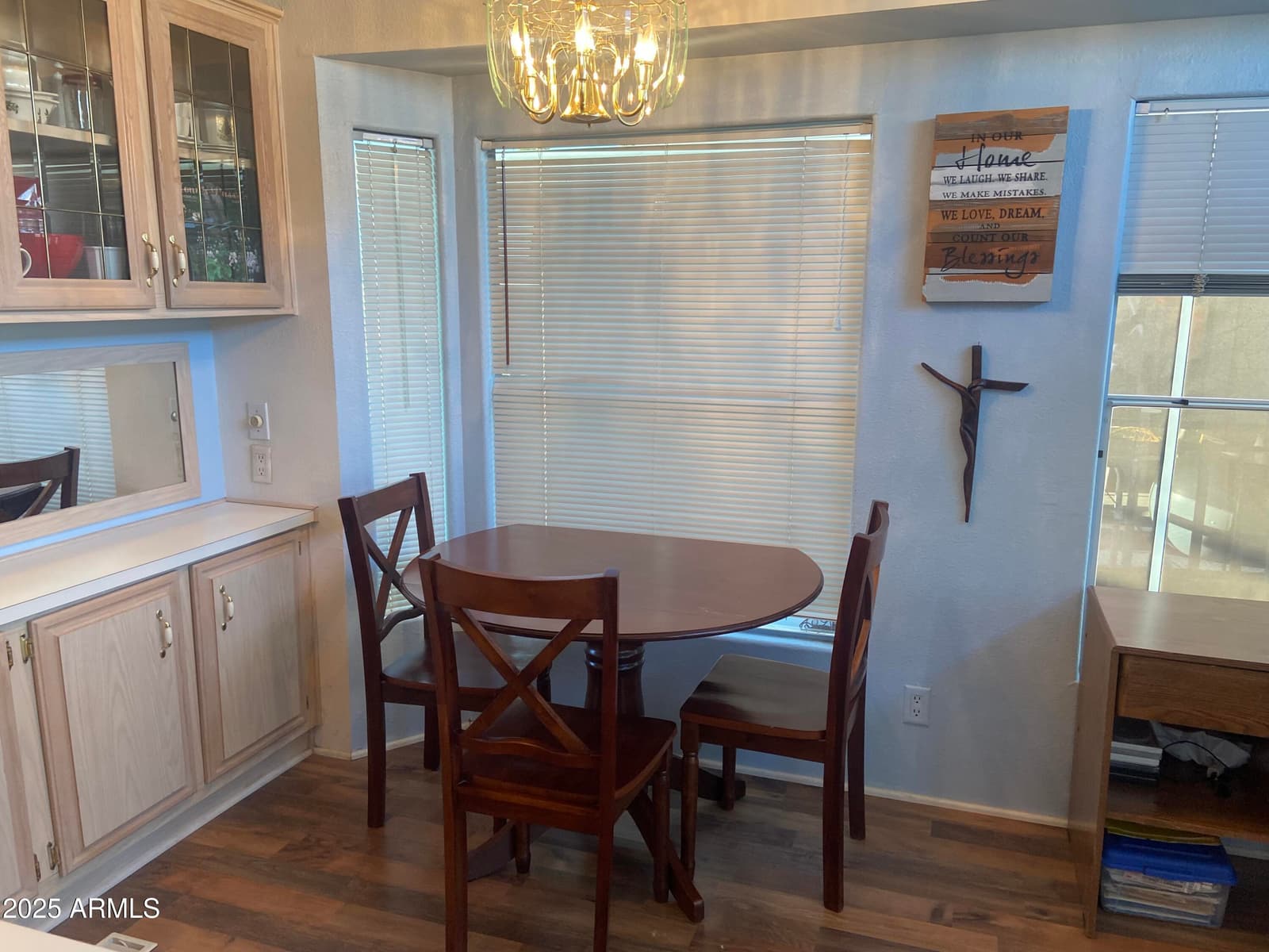 2024 S WALLA WALLA Circle, Apache Junction, AZ 85119 — photo 7 of 43