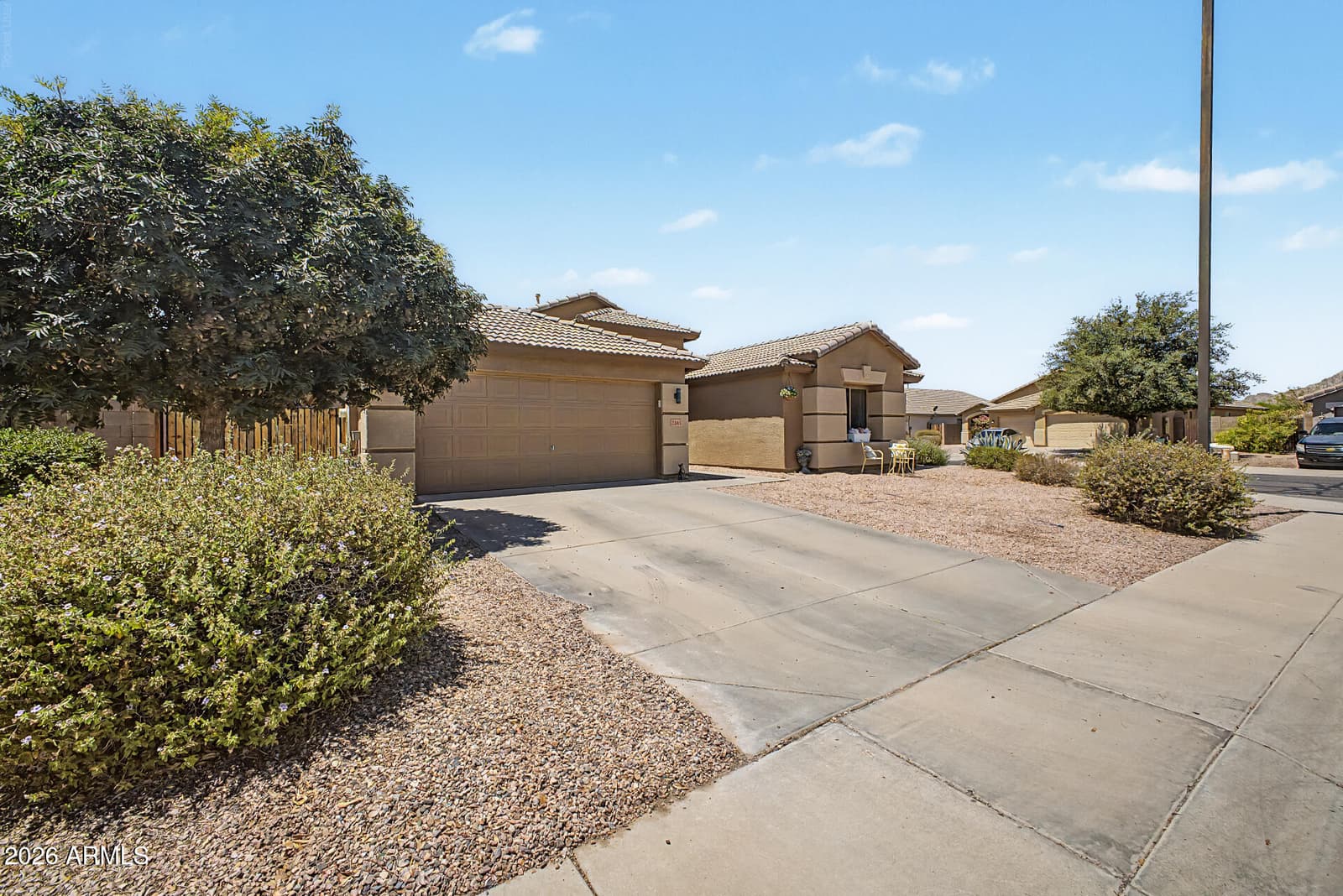 2265 W SUNSHINE BUTTE Drive, San Tan Valley, AZ 85144 — photo 33 of 34