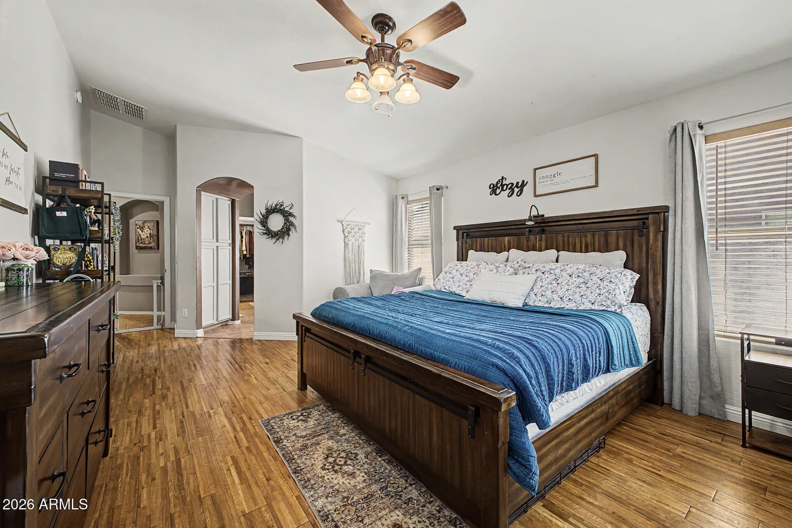 2265 W SUNSHINE BUTTE Drive, San Tan Valley, AZ 85144 — photo 14 of 34