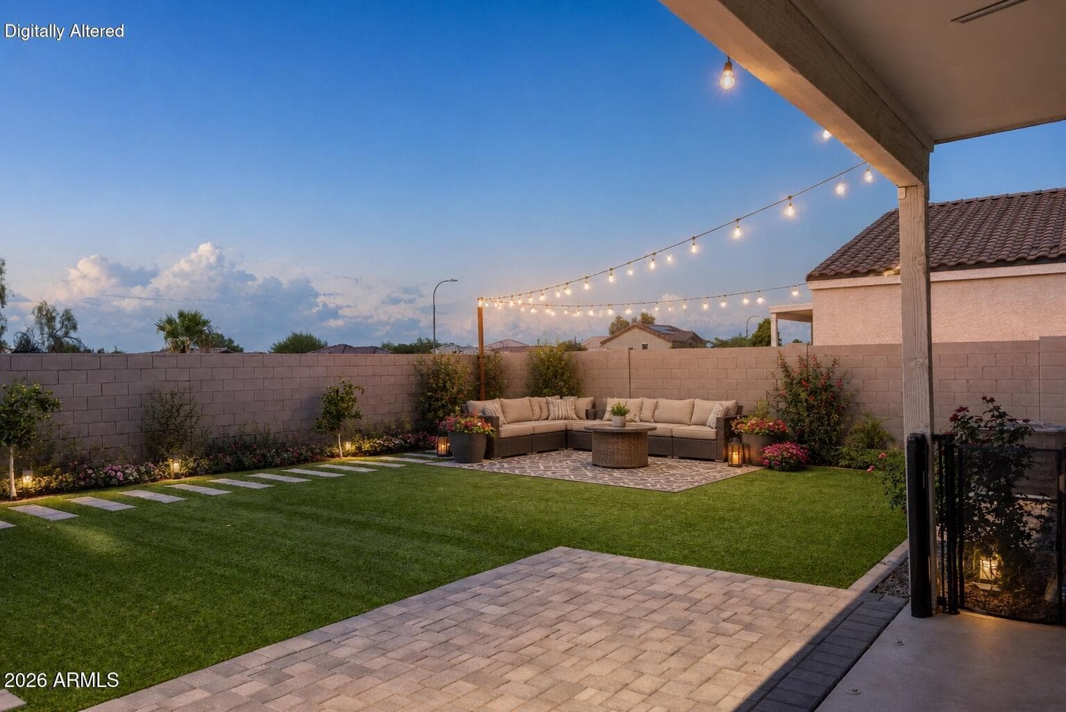 2548 W GRENADINE Road, Phoenix, AZ 85041 — photo 29 of 31