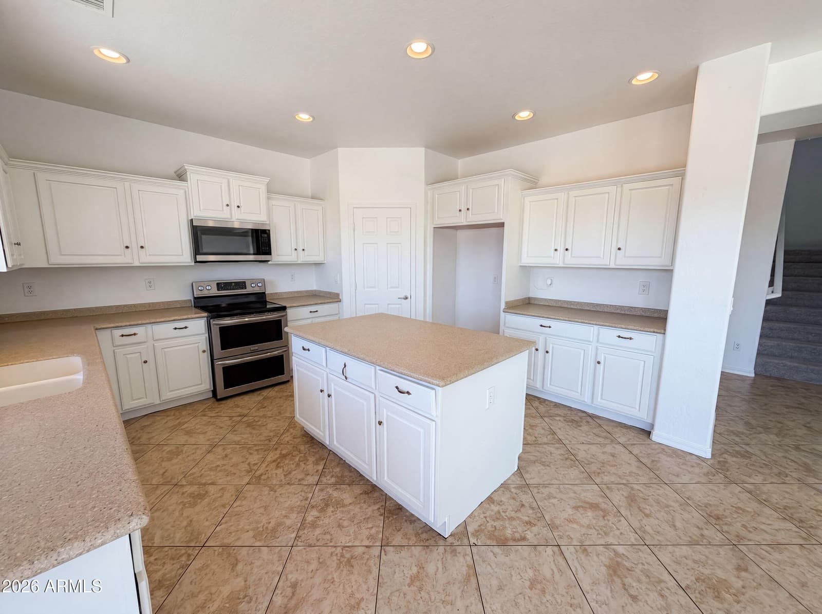 3269 N 301ST Drive, Buckeye, AZ 85396 — photo 11 of 39