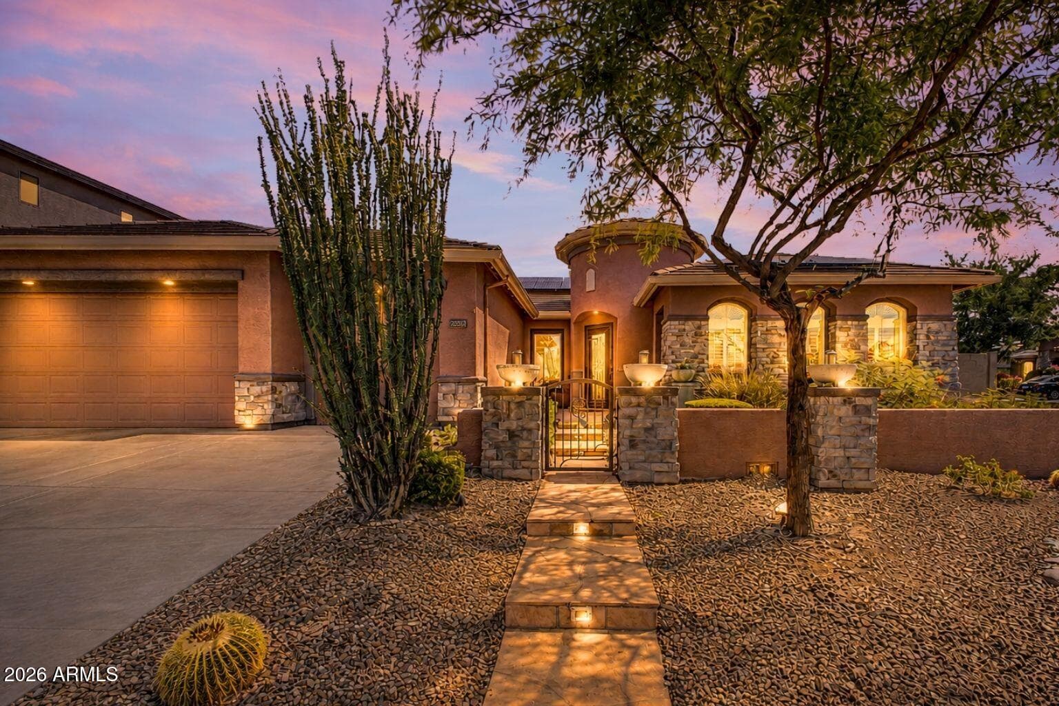 2026 W HIDDEN TREASURE Way, Anthem, AZ 85086