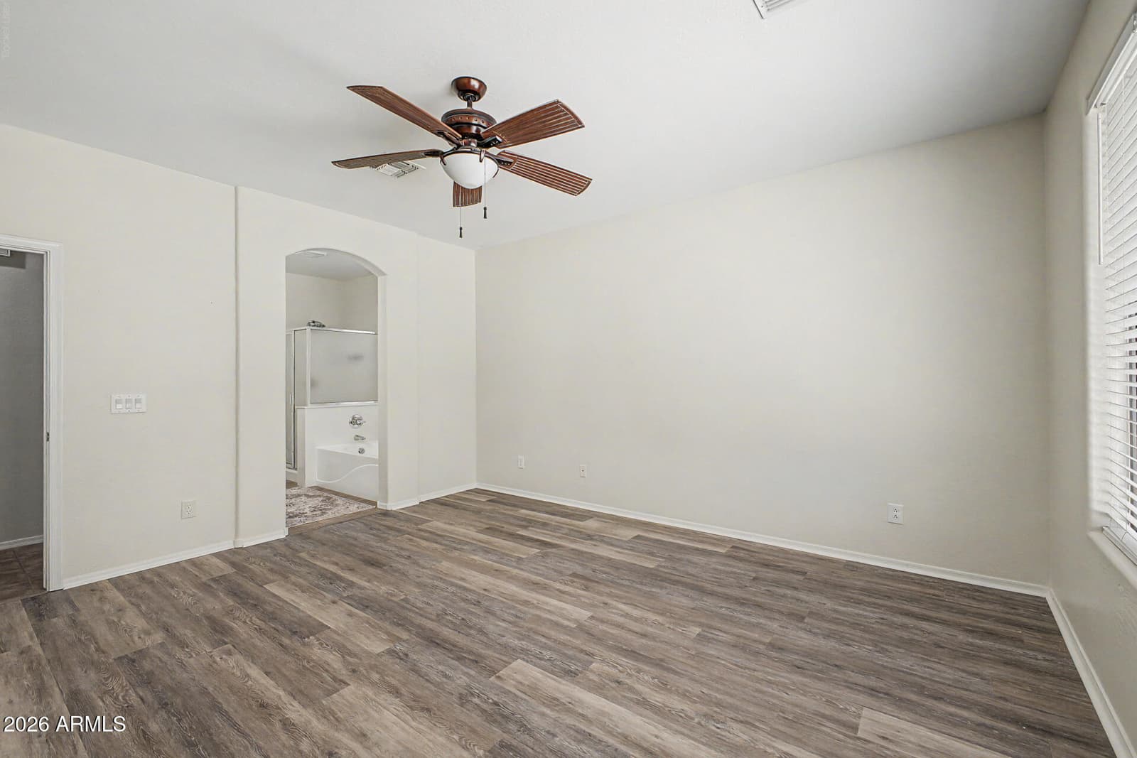 13534 W PORT ROYALE Lane, Surprise, AZ 85379 — photo 13 of 36