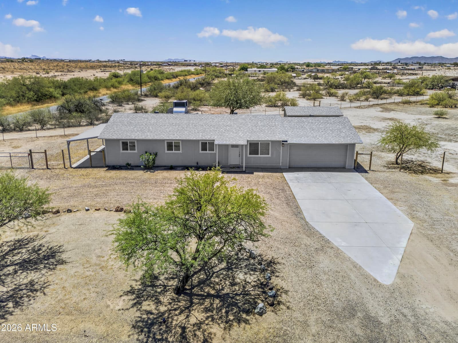 6399 N LAKE SHORE Drive, Casa Grande, AZ 85194 — photo 1 of 32