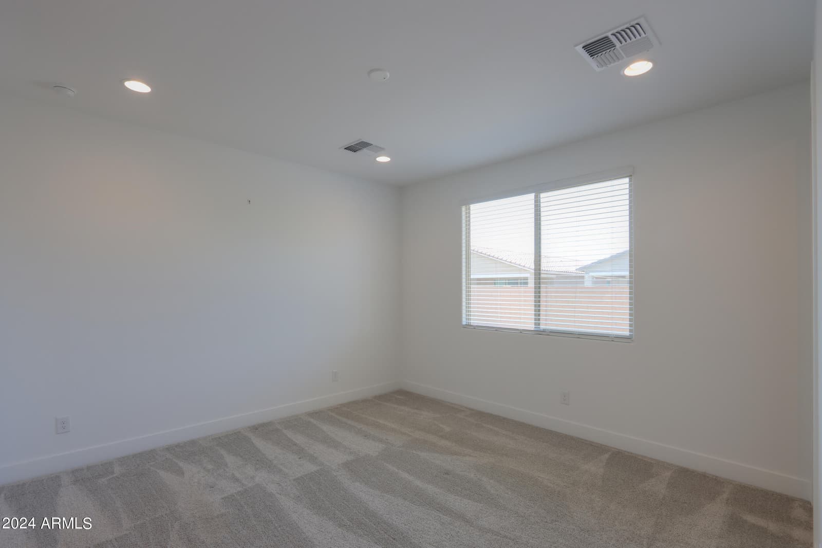 1249 E SILVER REEF Drive, Casa Grande, AZ 85122 — photo 23 of 29