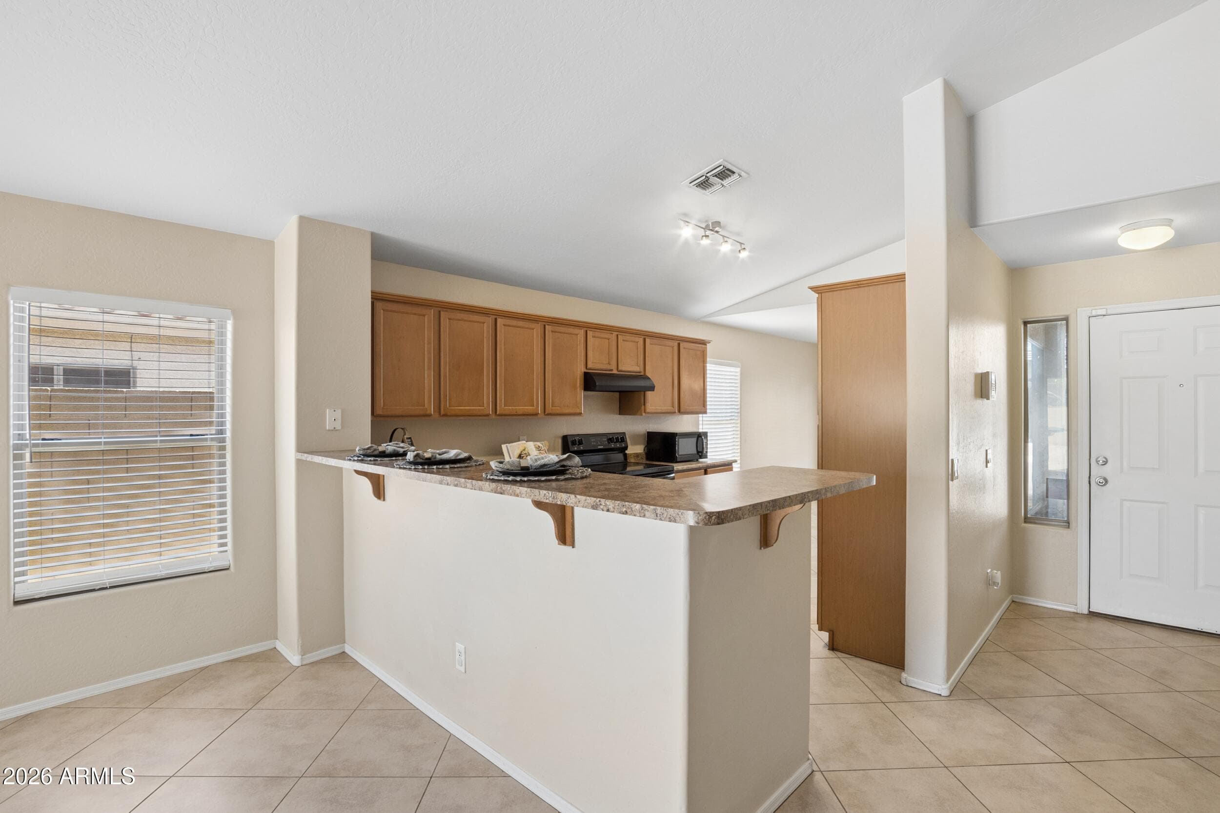 11822 W FLANAGAN Street, Avondale, AZ 85323 — photo 9 of 88