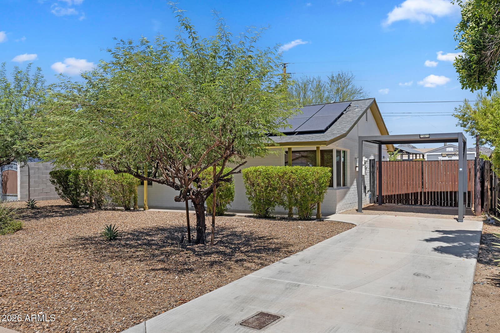 9031 N 2ND Drive, Phoenix, AZ 85021 — photo 2 of 41