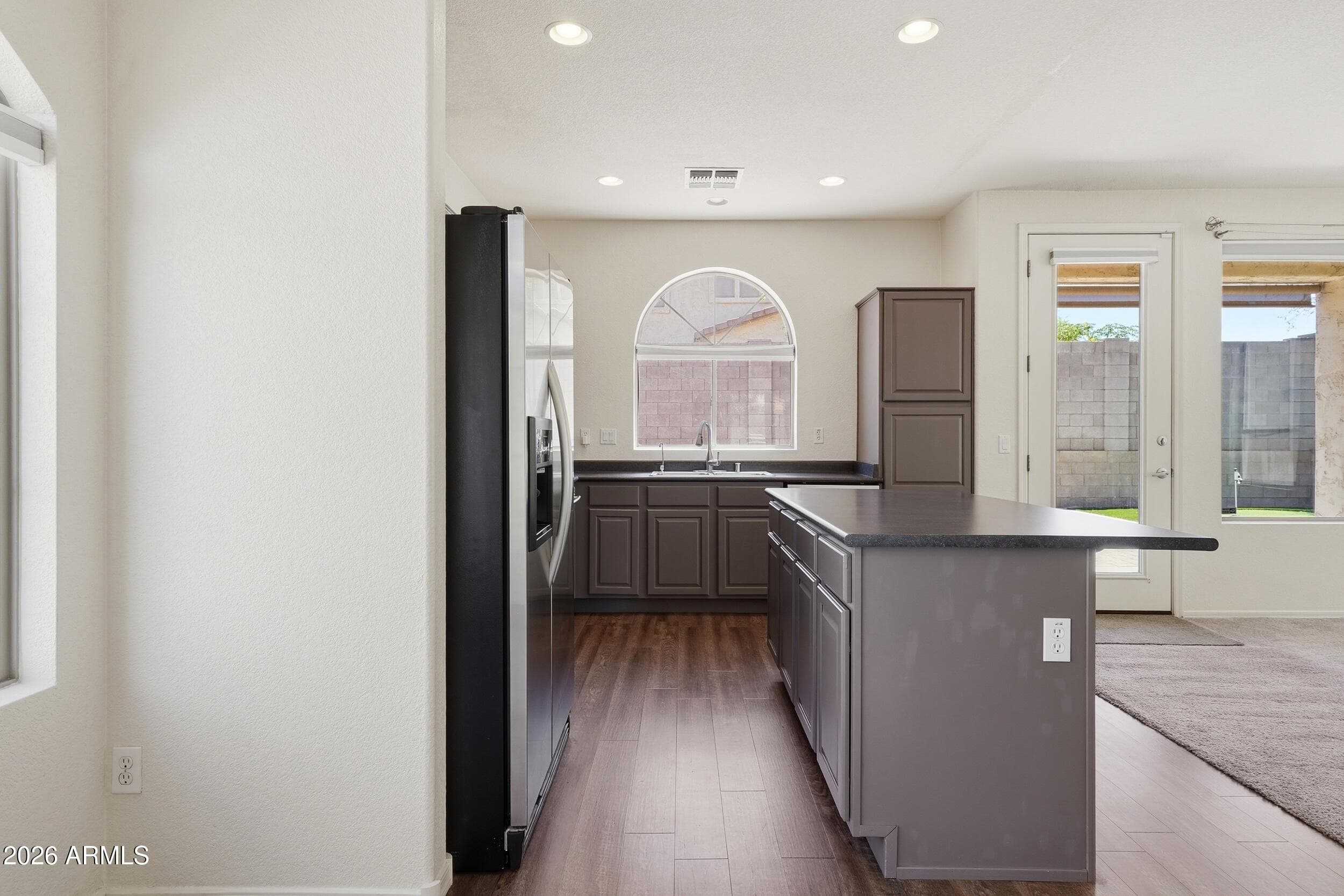 1835 E DUNBAR Drive, Phoenix, AZ 85042 — photo 26 of 42