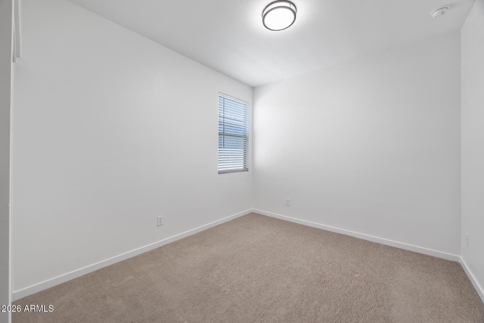 4121 S 67TH Drive, Phoenix, AZ 85043 — photo 7 of 40